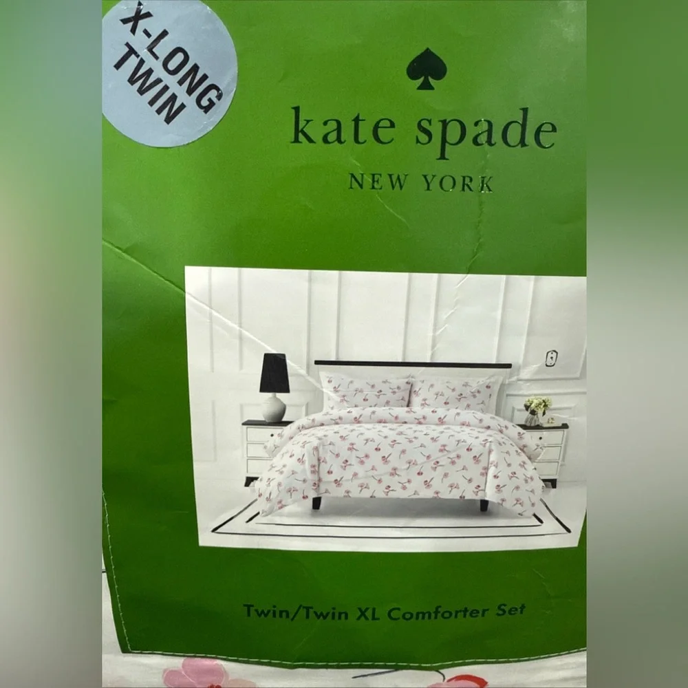 KATE SPADE Falling Poppies Pink Flowers Twin XL 68x92”Cotton 2 Pc Comforter Set
